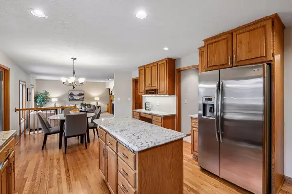 15370 80th PL N, Maple Grove, MN 55311