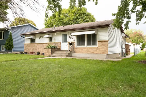 1604 N Franklin ST, New Ulm, MN 56073
