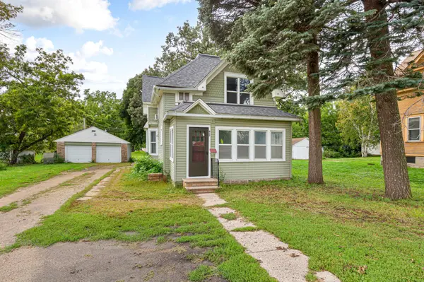 917 Bridge AVE, Albert Lea, MN 56007