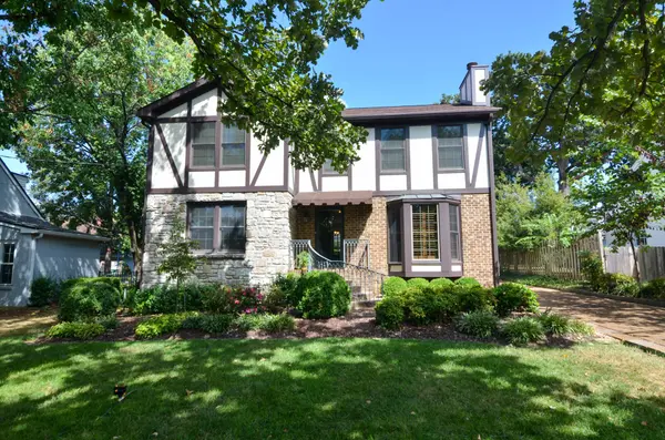 1628 S Observatory Dr, Nashville, TN 37215