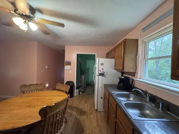 634 Bennett Hill Rd, Red Boiling Springs, TN 37150