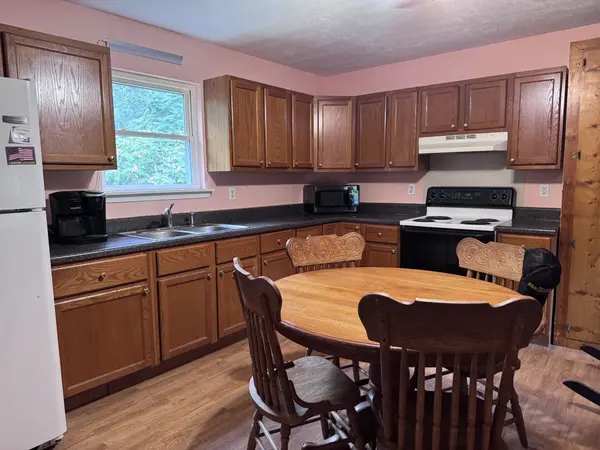 634 Bennett Hill Rd, Red Boiling Springs, TN 37150
