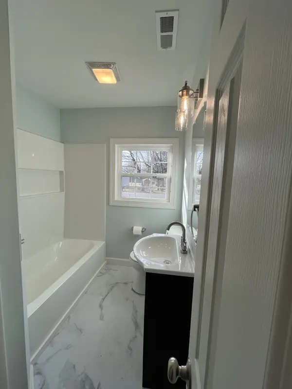425 Oakwood Rd, Tullahoma, TN 37388