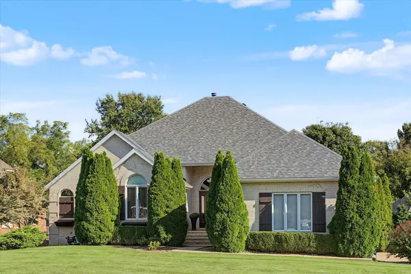 6202 S Meadowview DR, Ozark, MO 65721