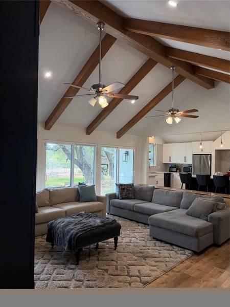 2804 Live Oak ST, Round Rock, TX 78681