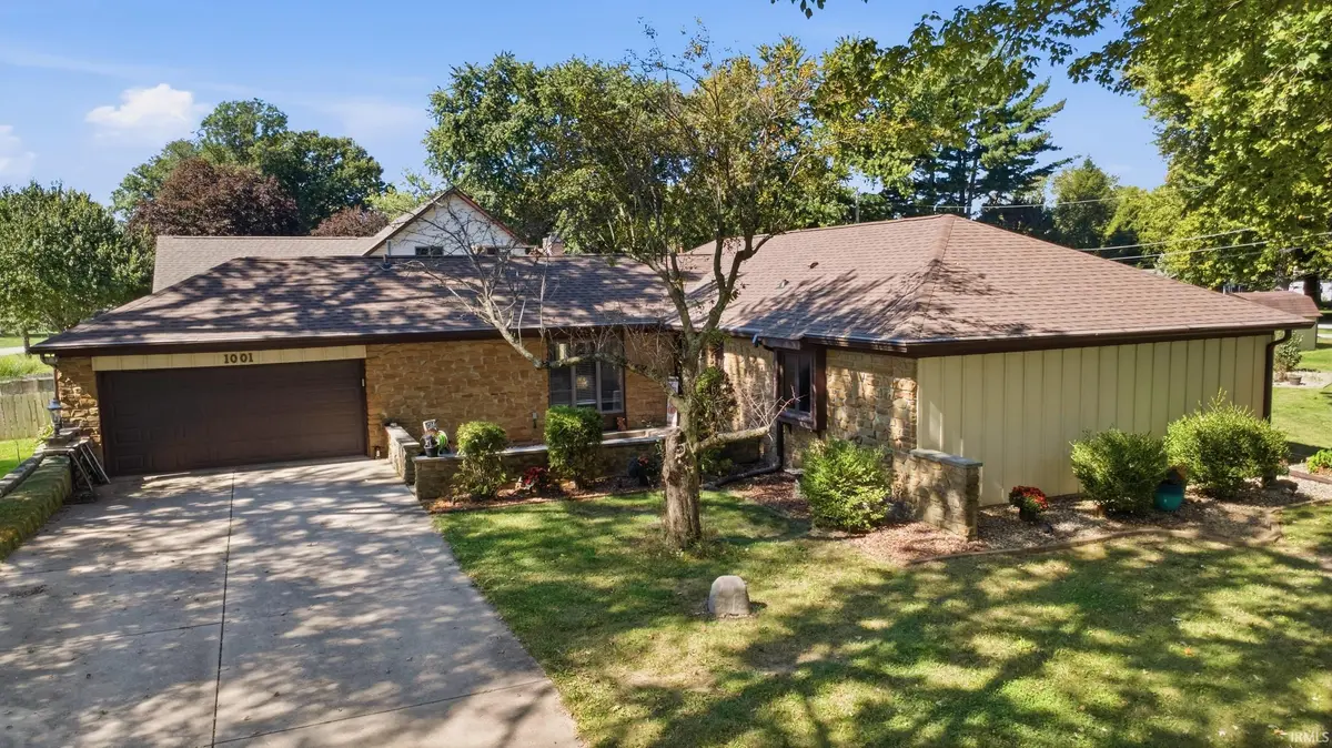 1001 N Hickory LN, Kokomo, IN 46901-6420