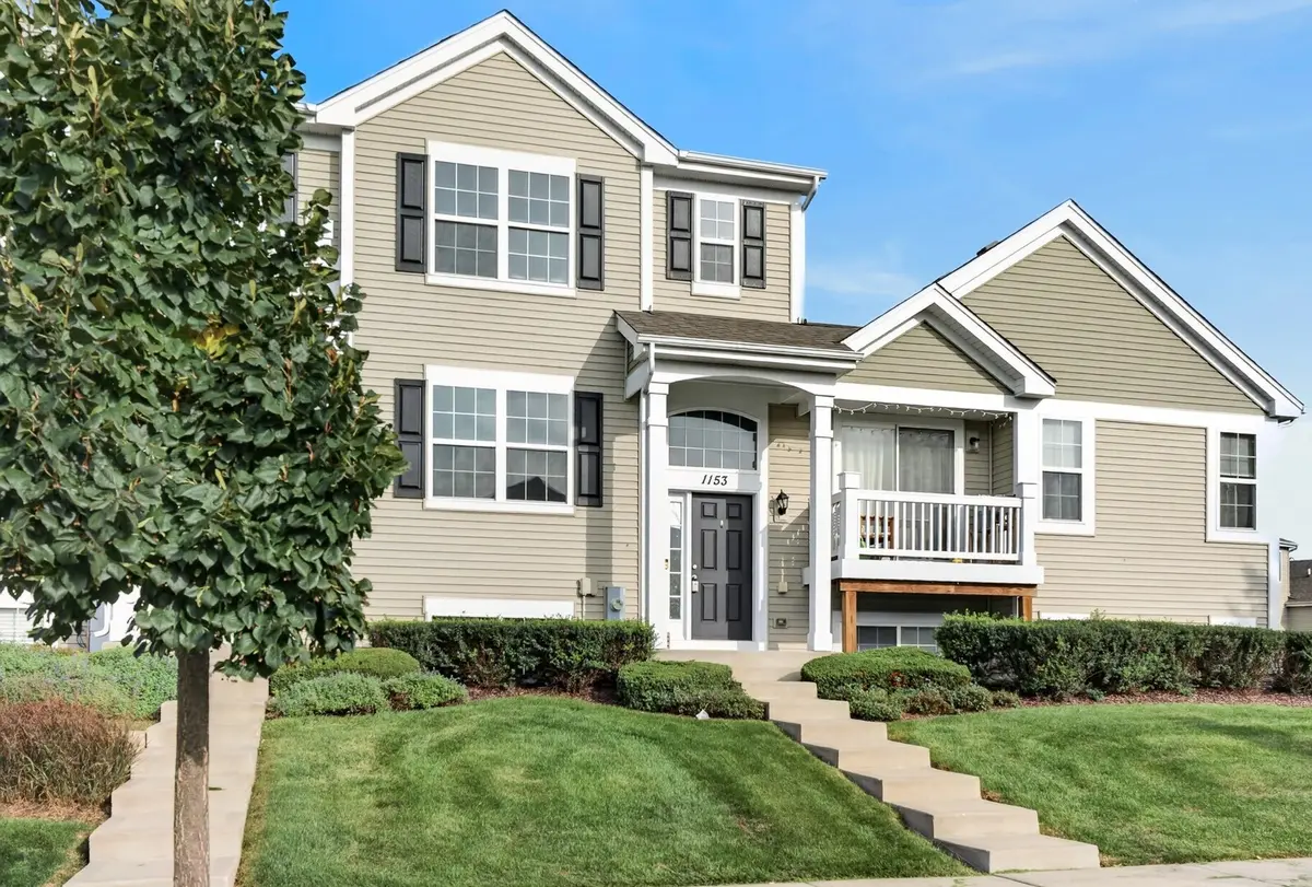 1153 Alta Vista DR, Pingree Grove, IL 60140