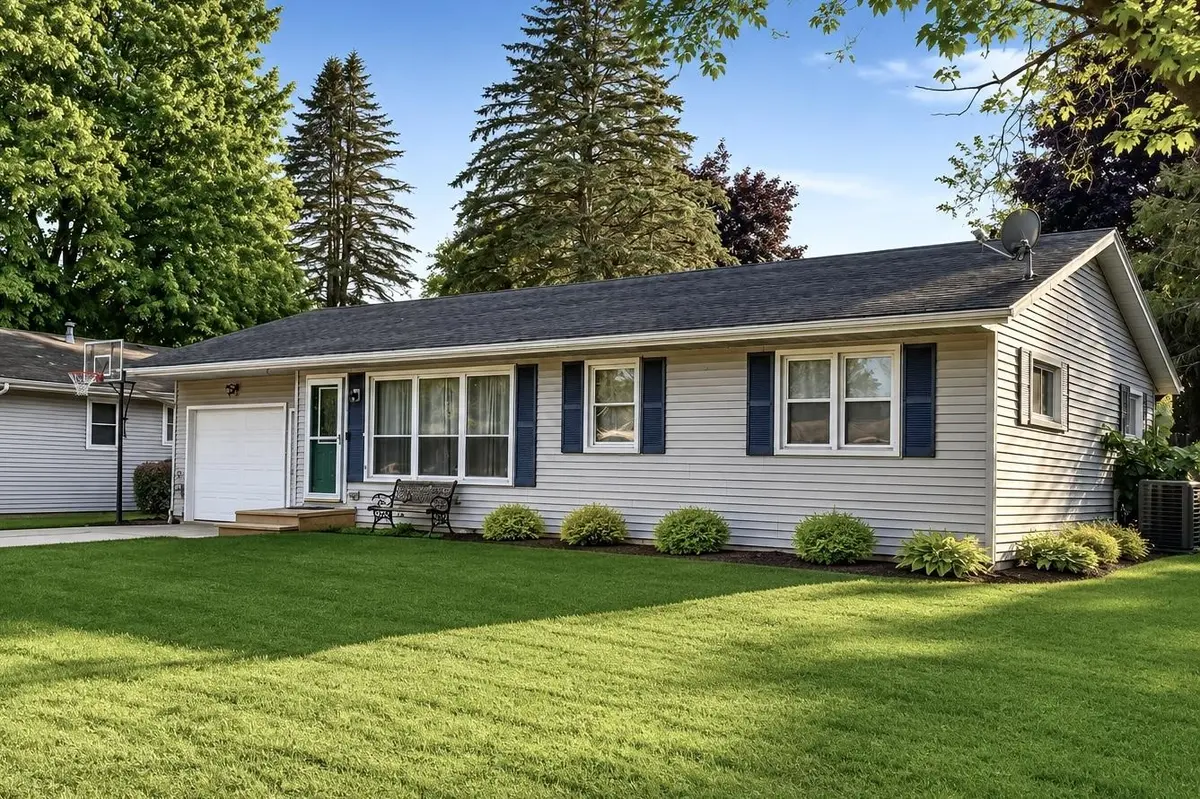 267 S BROOKLYN ST, Berlin, WI 54923