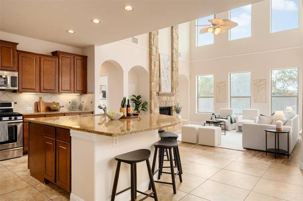 571 Clear Springs Hollow, Buda, TX 78610