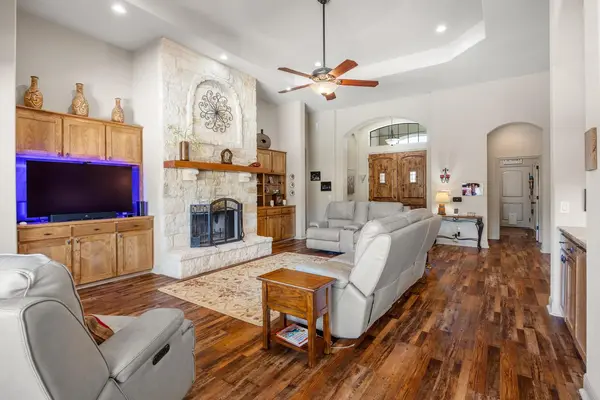 47 Doolittle DR, Wimberley, TX 78676