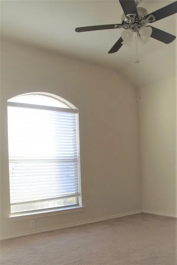 117 Antelope Plains RD, Buda, TX 78610