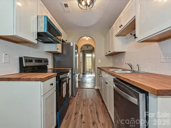 4621 Victory LN, Charlotte, NC 28269