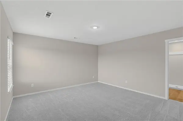 37867 W 208th TER, Edgerton, KS 66021
