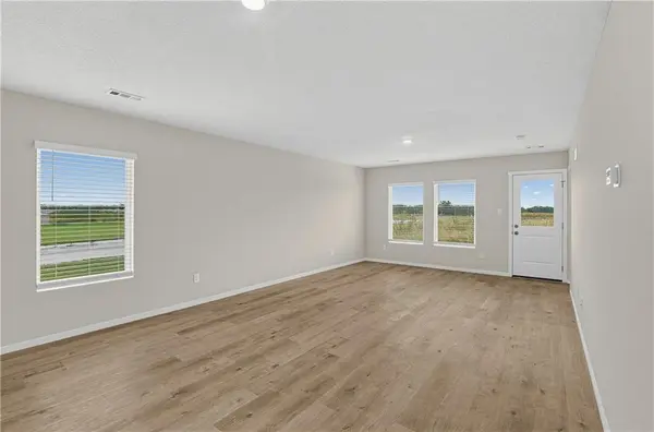 37867 W 208th TER, Edgerton, KS 66021