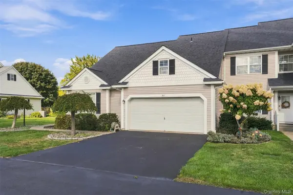 60 Tee LN, Red Hook, NY 12571