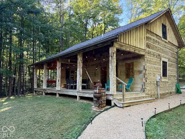 8035 N Dog Trot LN, Morgantown, IN 46160