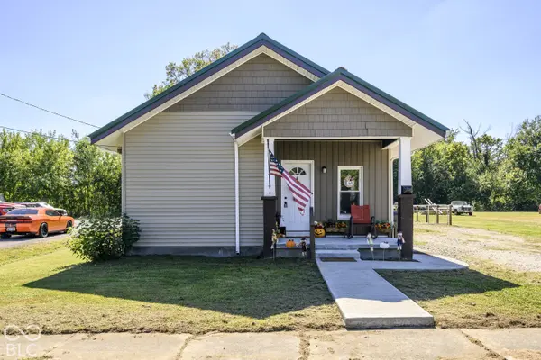 407 Moore ST, Crothersville, IN 47229