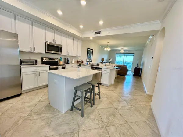 1020 TIDEWATER SHORES LOOP #304, Bradenton, FL 34208