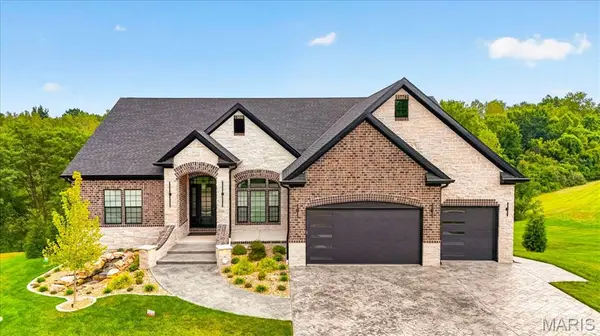 10 Crestwood Bend CT, Black Jack, MO 63033