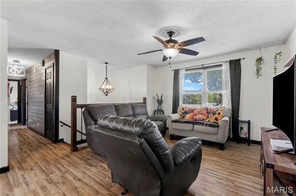 1105 Market ST, Ste Genevieve, MO 63670