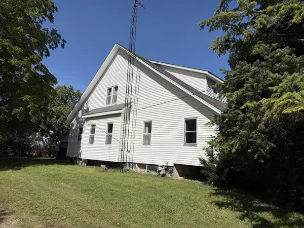 305 N Michigan ST, Ashkum, IL 60911