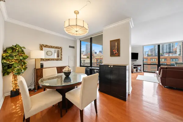 435 W Erie ST #801, Chicago, IL 60654