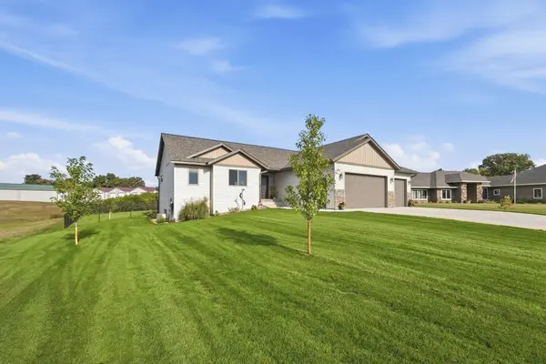 1326 Faith Hill DR SW, Alexandria, MN 56308