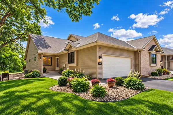4201 93rd AVE N, Brooklyn Park, MN 55443