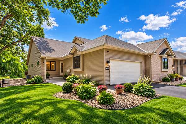 4201 93rd AVE N, Brooklyn Park, MN 55443