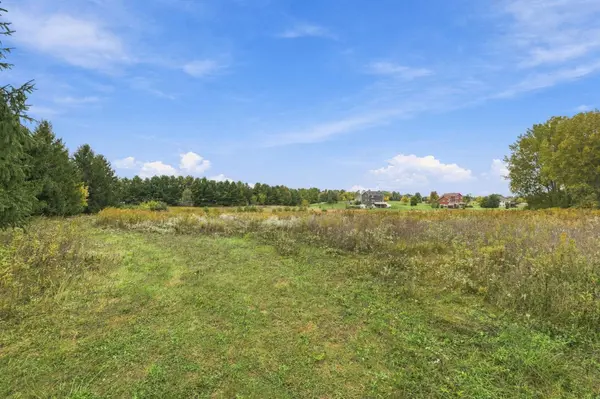 1528 Highway 65, New Richmond, WI 54017