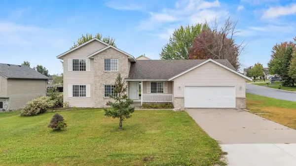 400 Durango DR, Roberts, WI 54023