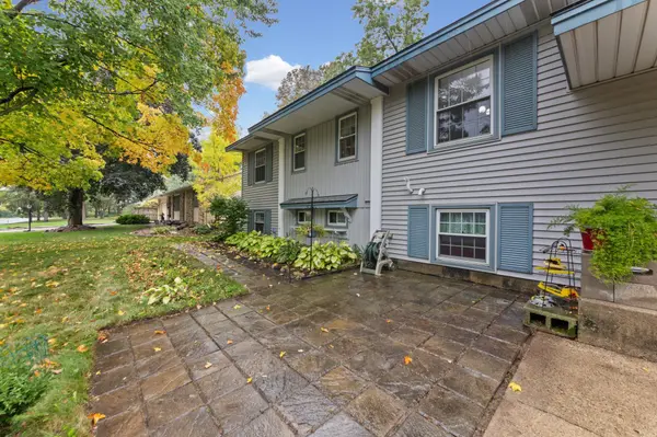 5421 Xylon AVE N, New Hope, MN 55428