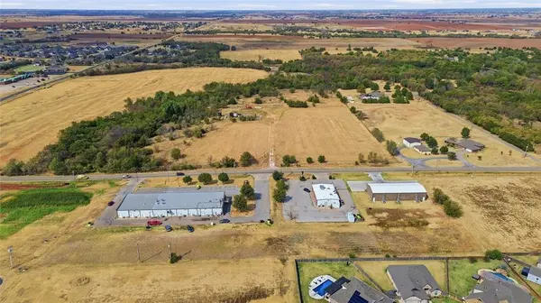 250 Edmond NE RD, Piedmont, OK 73078