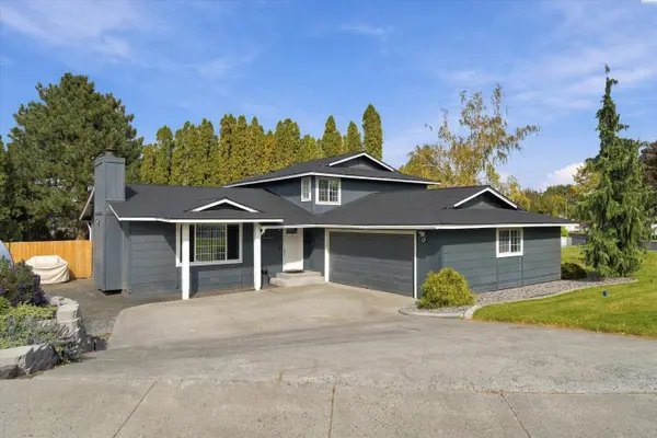 1541 tieton CT, Richland, WA 99352