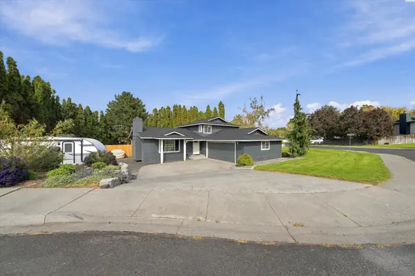 1541 tieton CT, Richland, WA 99352
