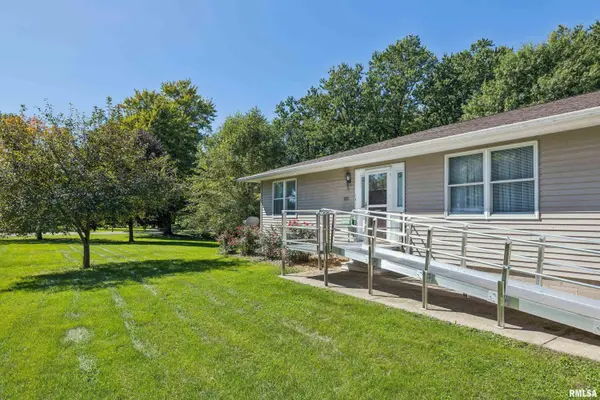 123 Northland Acres, Wataga, IL 61488