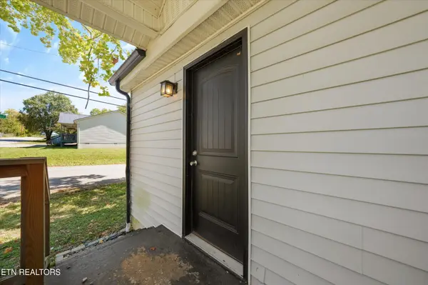 148 Atlantic Ave, Knoxville, TN 37917