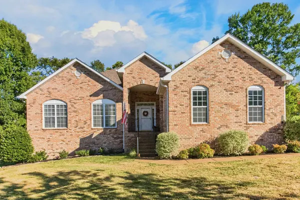 716 Cowan Dr, Nolensville, TN 37135