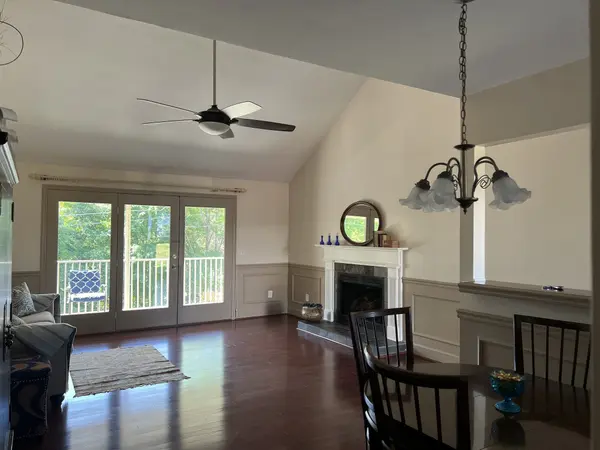 207 Village Cir #W #207, Dickson, TN 37055