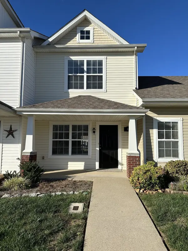 87 John Sevier Ave, Clarksville, TN 37040