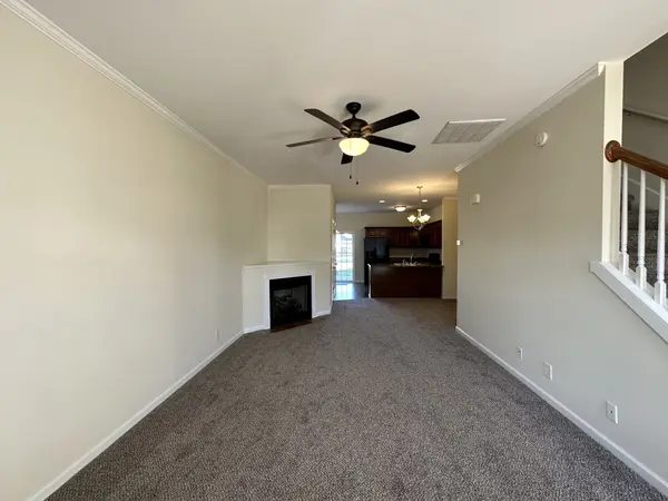 87 John Sevier Ave, Clarksville, TN 37040