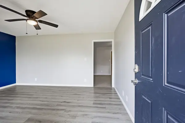 335 Cunningham Ln, Clarksville, TN 37042