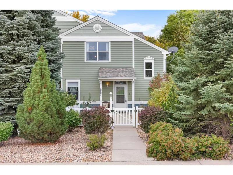 635 Gooseberry #2001, Longmont, CO 80503