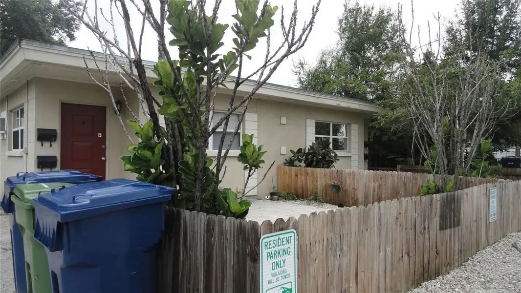 2614 N CLEVELAND ST, Tampa, FL 33609