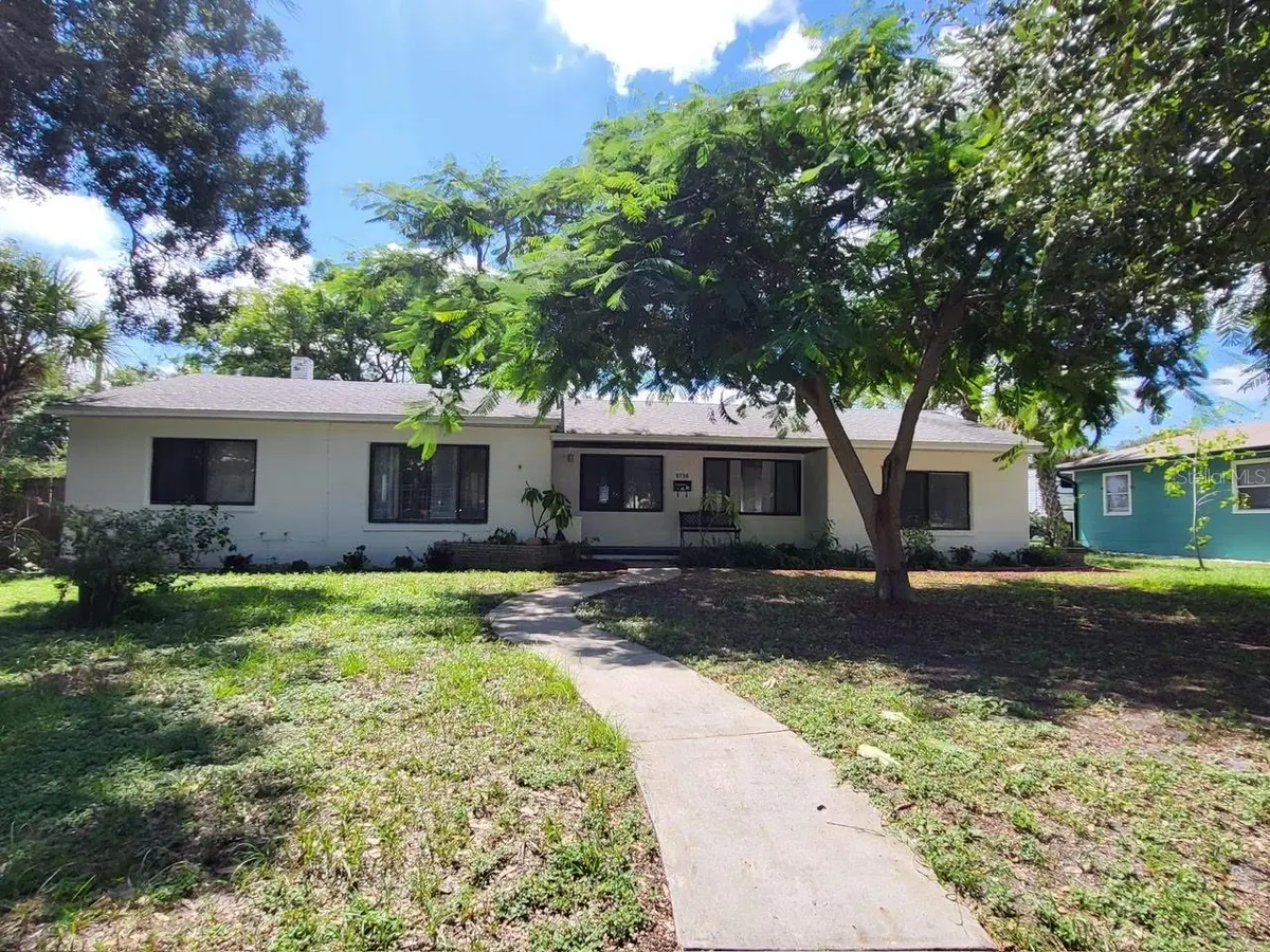 6738 5TH AVE N, St Petersburg, FL 33710