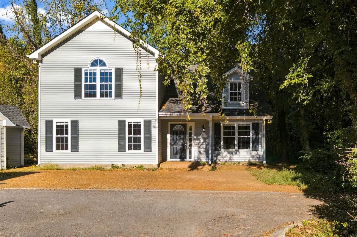 133 Walton Village Dr, Hendersonville, TN 37075