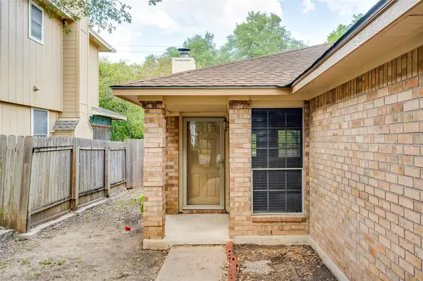 1404 Wheatfall LN, Austin, TX 78748