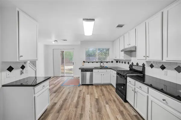 4021 CARGILL DR, Round Rock, TX 78681