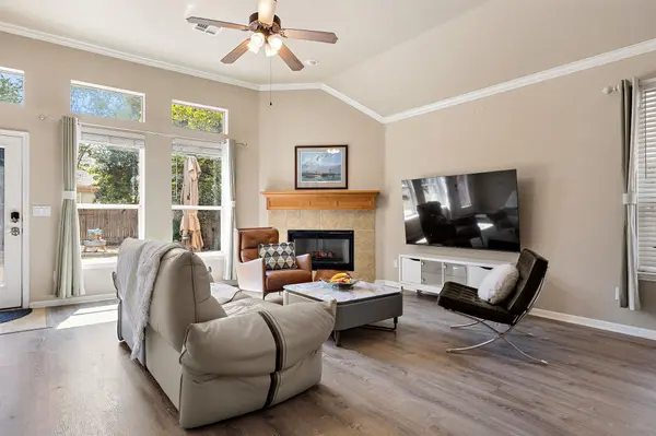 15901 Royal Ashdown DR, Austin, TX 78717
