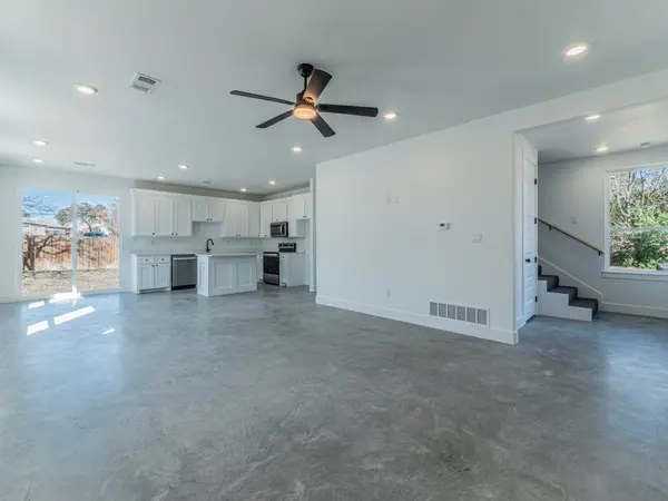 1010 E Marble ST #B, Burnet, TX 78611